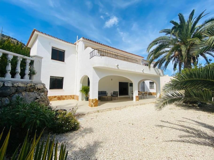 Villa With Private Pool And Close To The Beach Κάλπε Εξωτερικό φωτογραφία