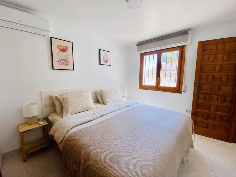 Villa With Private Pool And Close To The Beach Κάλπε Εξωτερικό φωτογραφία