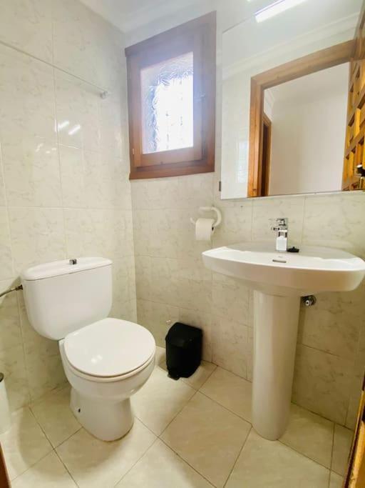 Villa With Private Pool And Close To The Beach Κάλπε Εξωτερικό φωτογραφία