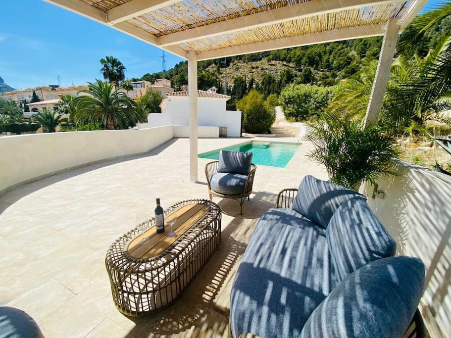 Villa With Private Pool And Close To The Beach Κάλπε Εξωτερικό φωτογραφία