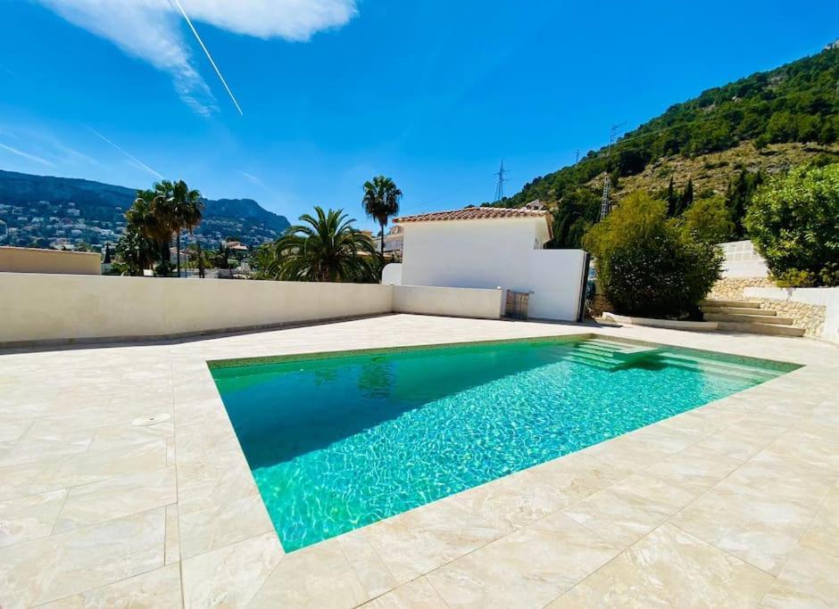 Villa With Private Pool And Close To The Beach Κάλπε Εξωτερικό φωτογραφία